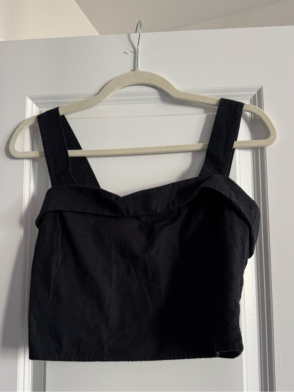 Abercrombie cropped linen top - size S